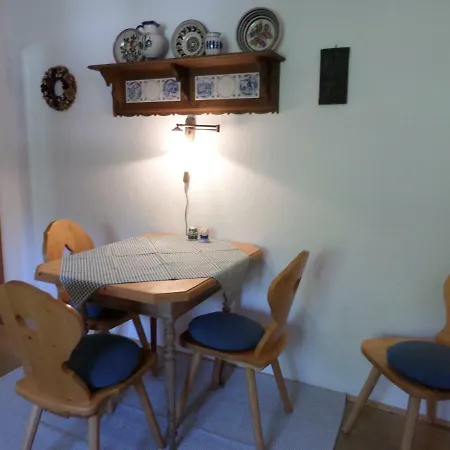 Ferienwohnung Am Buchenweg *
