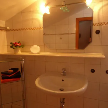 Ferienwohnung Am Buchenweg *